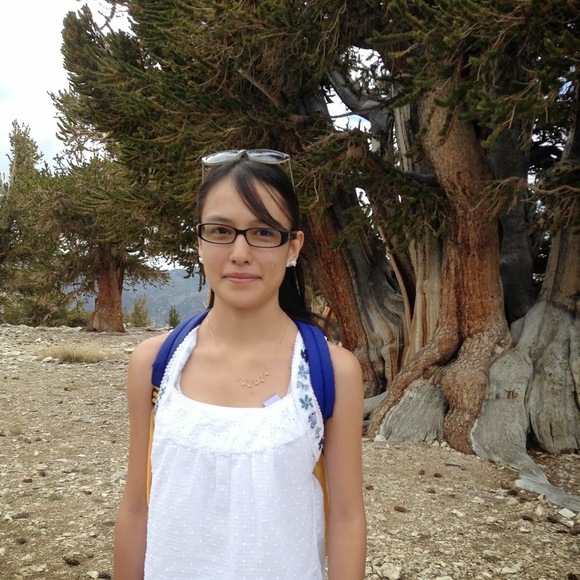 Meet your Posher, Laurie gabriela - Picture 1 of 1